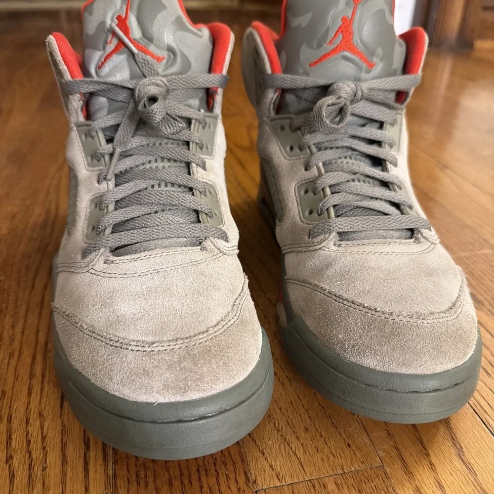 Size 9- Jordan 5 Retro Camo 2017‎